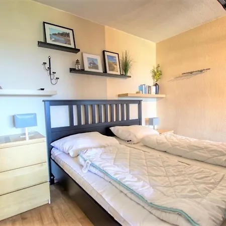 - Haus H, App 0h0701
